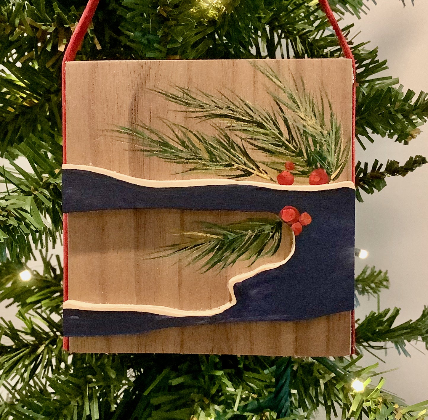 Classic Traditions Wooden Christmas Ornament