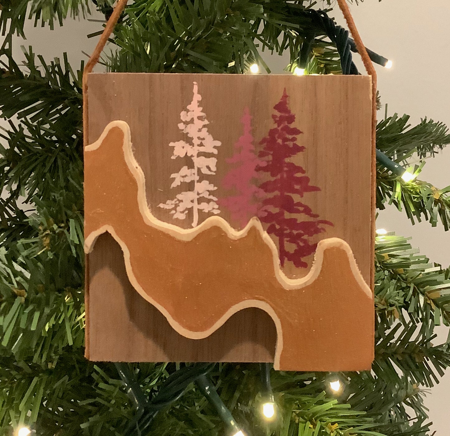 Velvet Berry Wooden Christmas Ornament